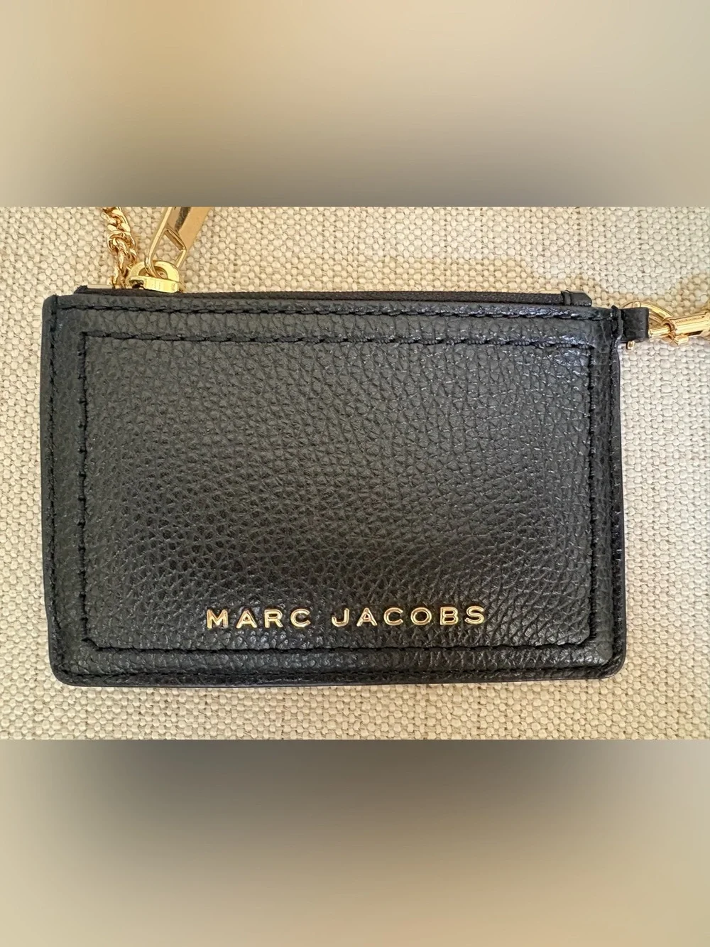 Marc Jacobs Groove Top Zip Wristlet Black Leather Card Holder Wallet Gold Chain